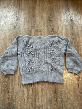 Cozy Off-the-Shoulder Light Gray Cable Knit Sweater- Cropped Lenght